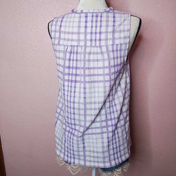 LOFT | Sleeveless Top Medium - Picture 4 of 7